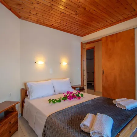 Aggelika * Lithakia (Zakynthos)