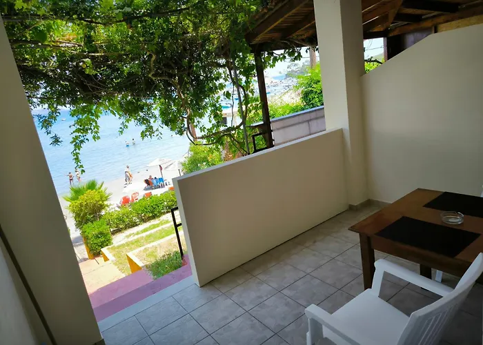Aggelika Lithakia (Zakynthos)