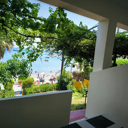 Aggelika * Lithakia (Zakynthos)